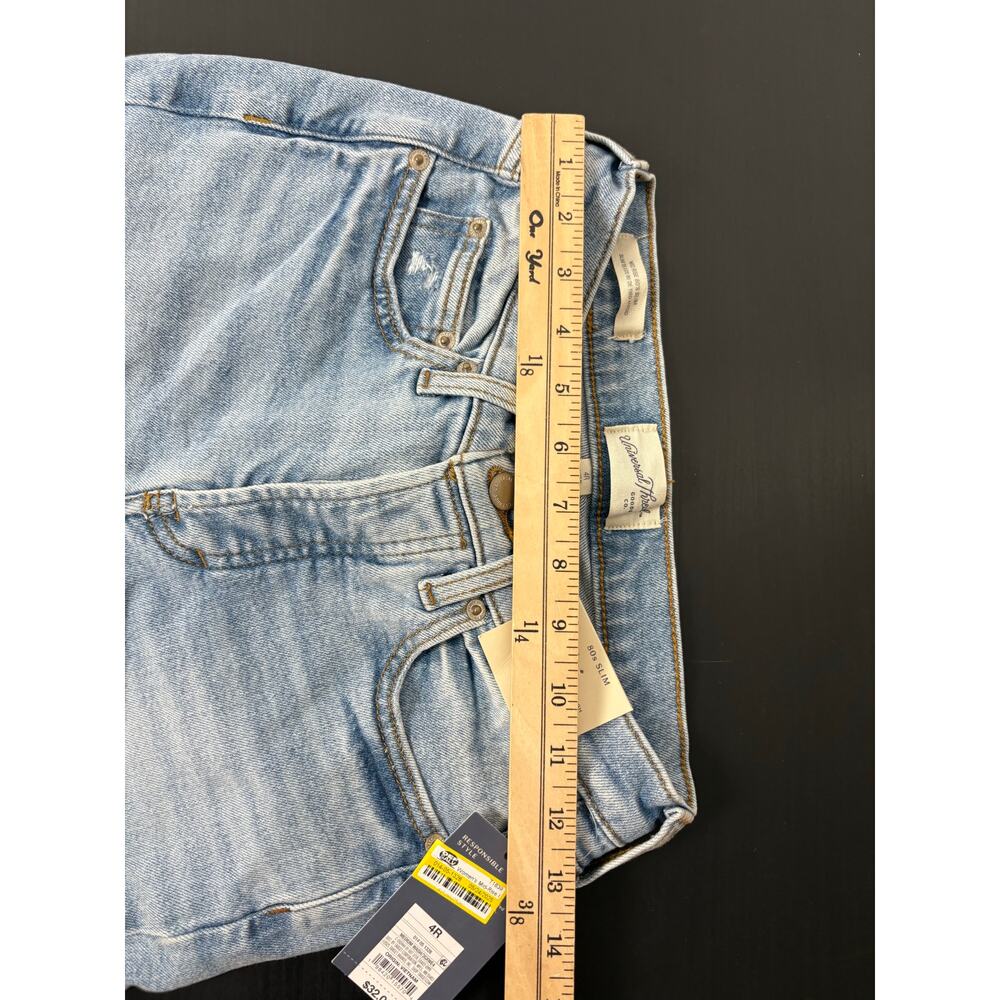 NWT Universal Threads size 4 women’s mid rise sli… - image 5